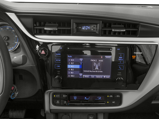 2018 Toyota Corolla XLE XSE photo 2