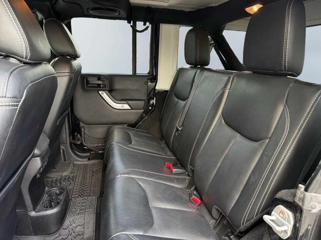 2013 Jeep Wrangler Unlimited Sahara