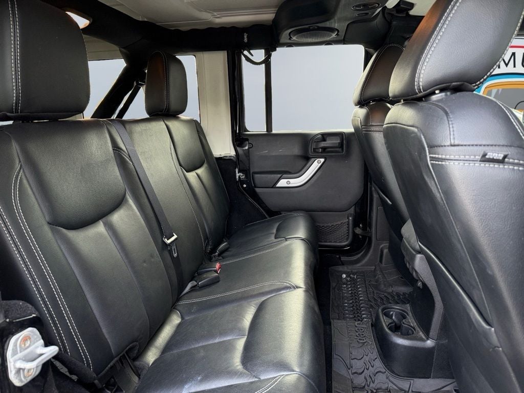 2013 Jeep Wrangler Unlimited Sahara