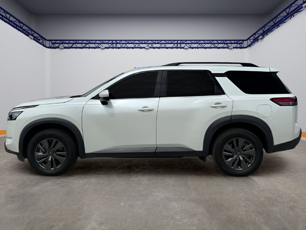 2023 Nissan Pathfinder SV