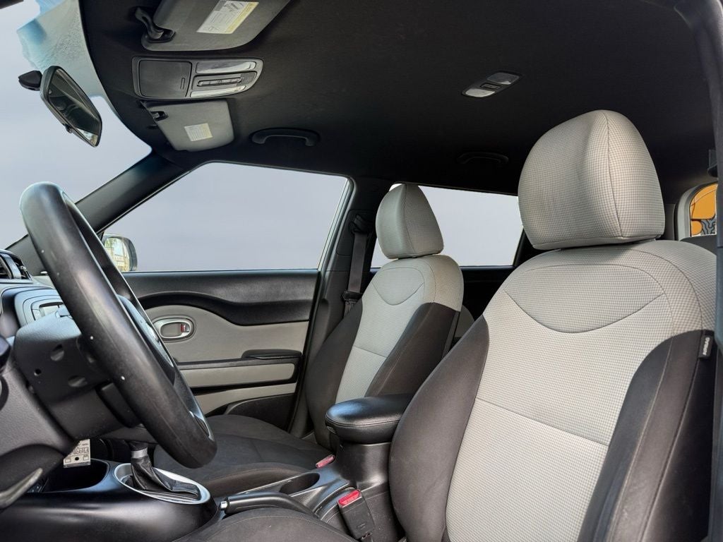 2015 Kia Soul Base