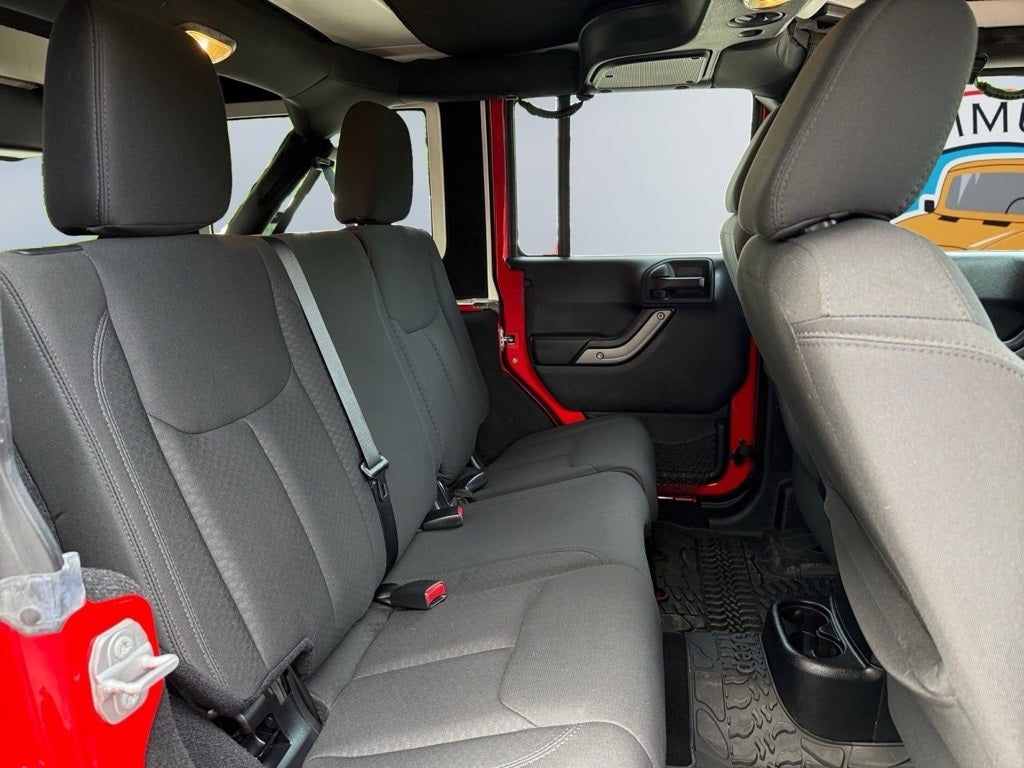 2015 Jeep Wrangler Unlimited Willys