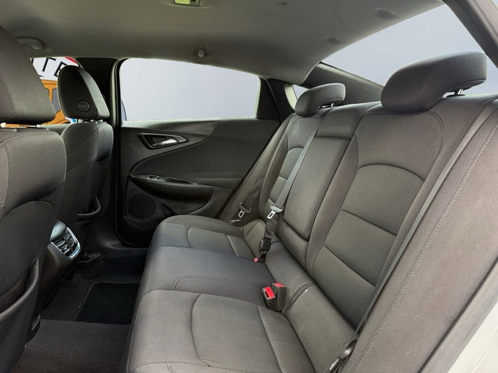 2017 Chevrolet Malibu LT 1LT