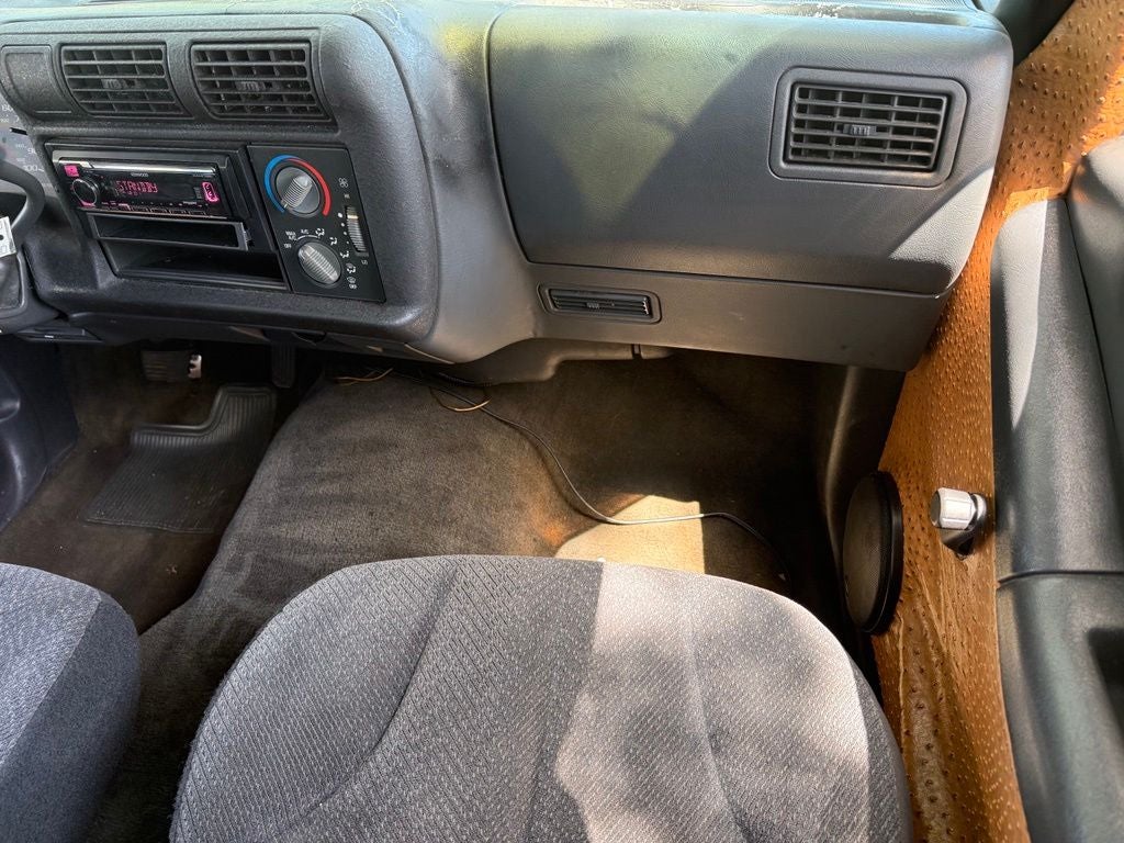 1996 Chevrolet S-10 LS