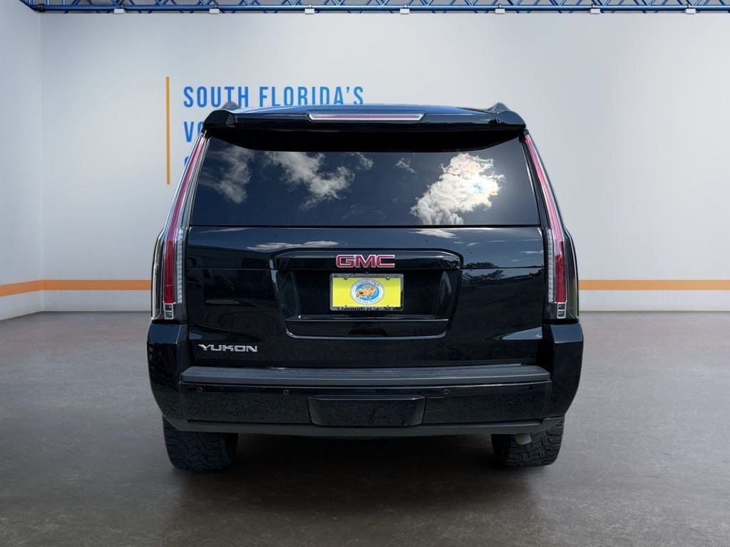 2017 GMC Yukon SLT