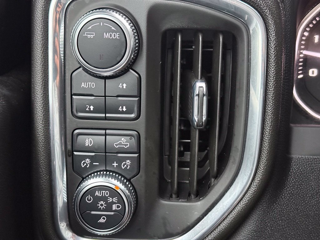 2023 GMC Sierra 2500HD Denali