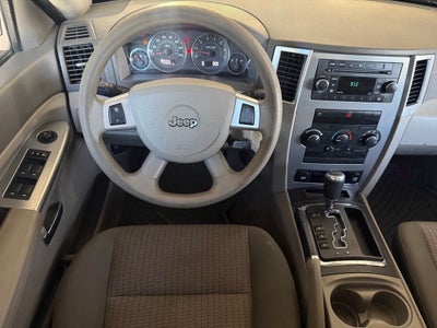 2009 Jeep Grand Cherokee Laredo