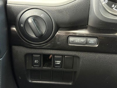 2017 Nissan Titan SV