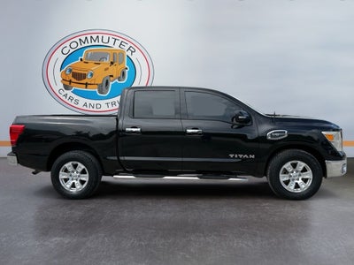 2017 Nissan Titan SV