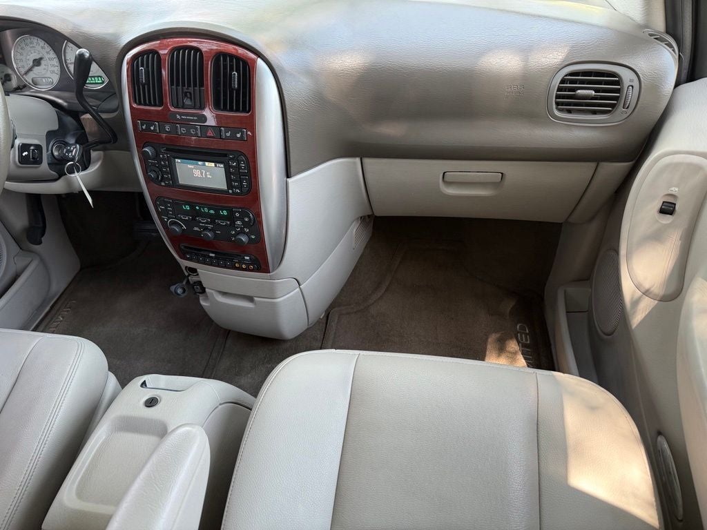 2007 Chrysler Town & Country Limited