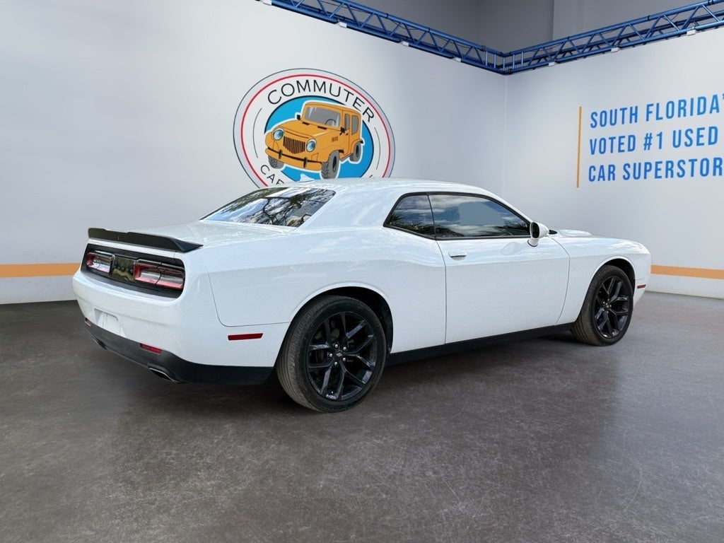 2020 Dodge Challenger SXT BLACKTOP