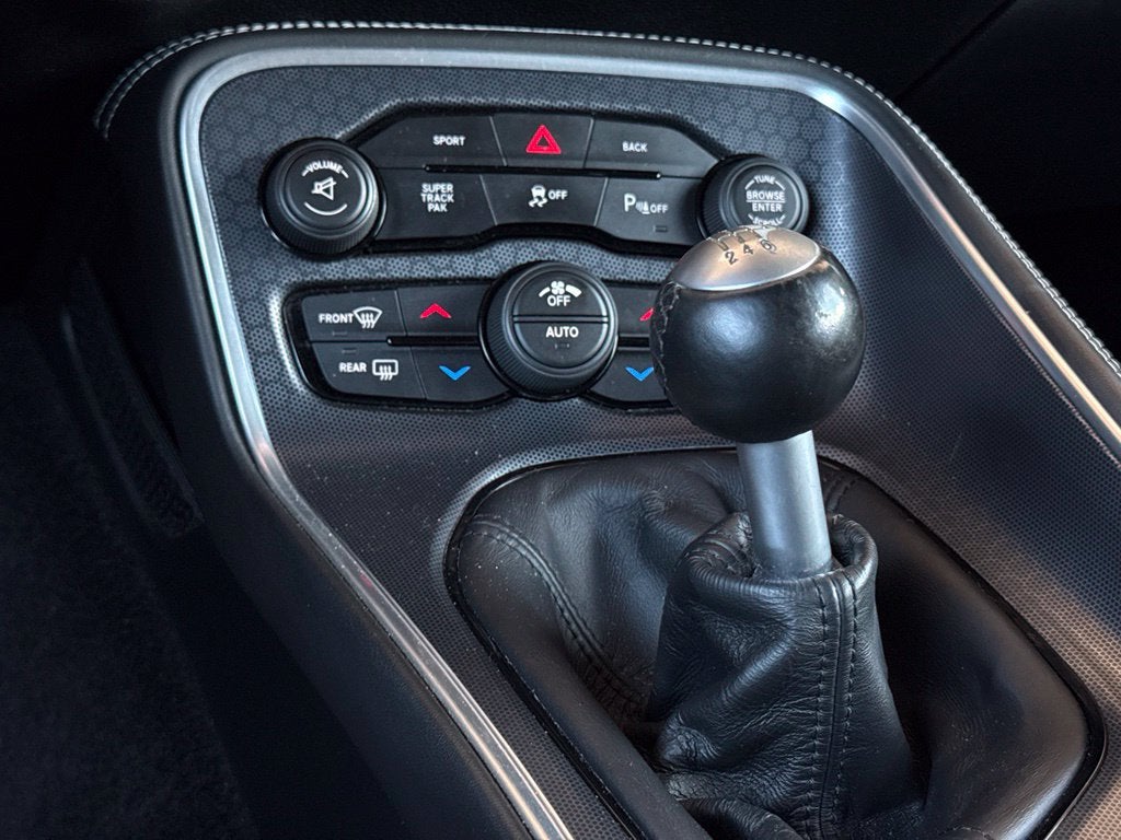 2016 Dodge Challenger R/T Scat Pack