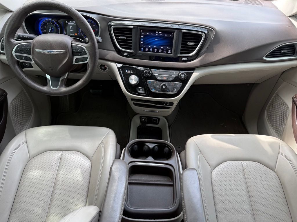 2020 Chrysler Voyager LXI