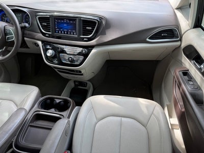2020 Chrysler Voyager LXI