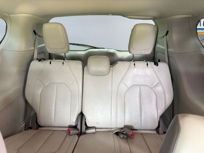 2020 Chrysler Voyager LXI