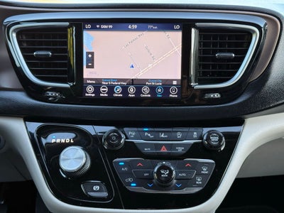2019 Chrysler Pacifica Touring L Plus