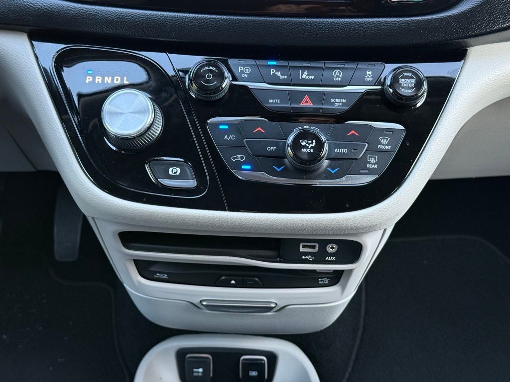 2019 Chrysler Pacifica Touring L Plus