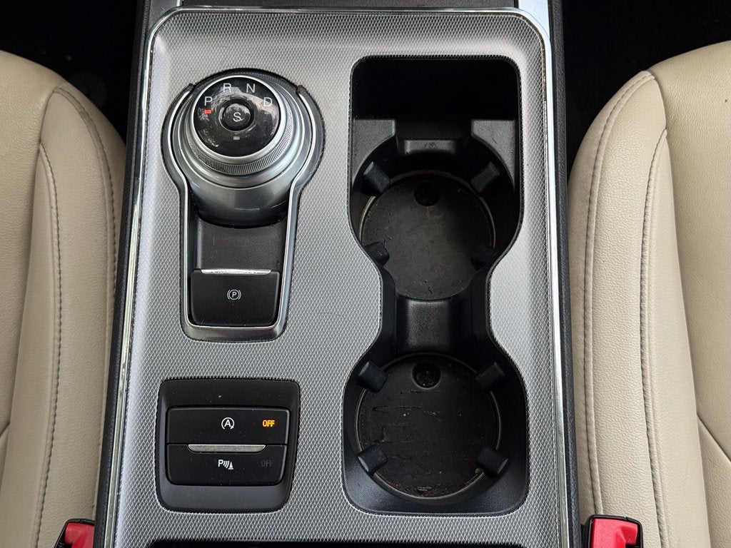 2021 Ford Edge Titanium