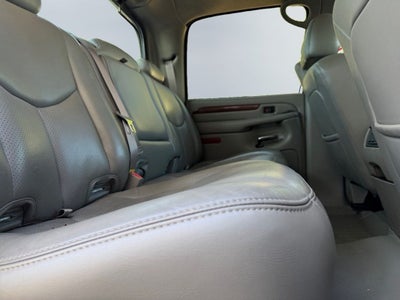 2004 Cadillac Escalade EXT Base