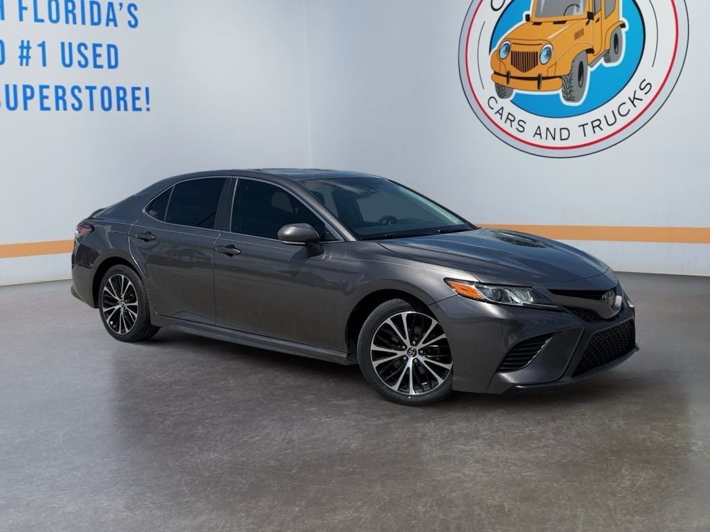 2018 Toyota Camry SE