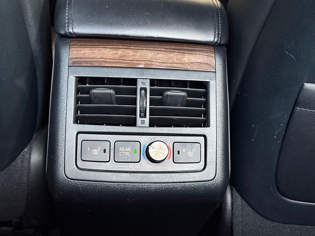 2013 Toyota Avalon Hybrid Limited