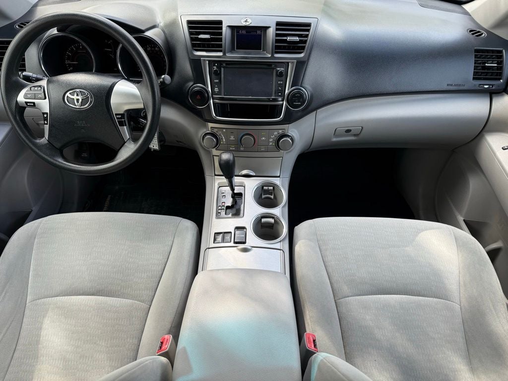 2013 Toyota Highlander Base Plus V6