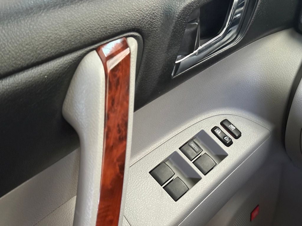2012 Toyota Highlander Limited