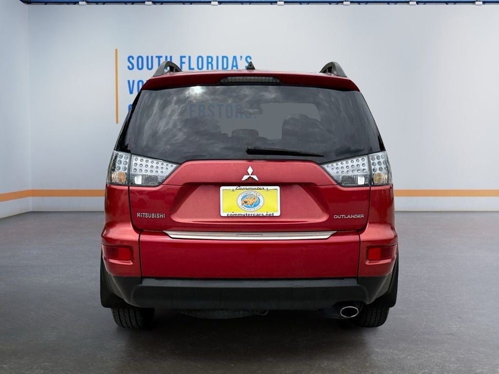 2010 Mitsubishi Outlander ES