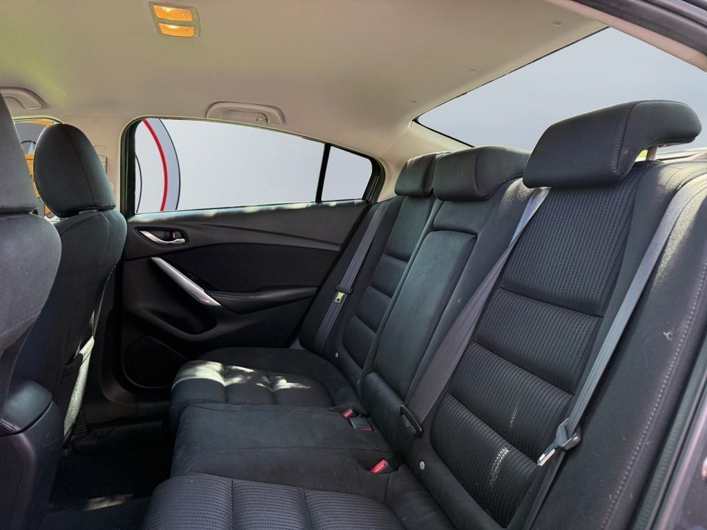 2016 Mazda Mazda6 i Sport