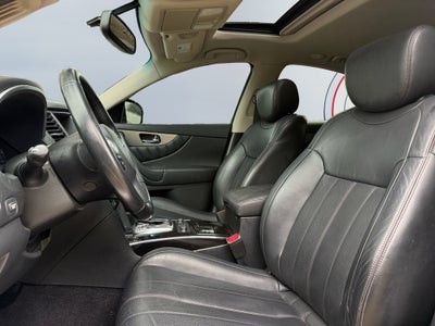 2017 INFINITI QX70 Base