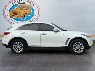 2017 INFINITI QX70 Base
