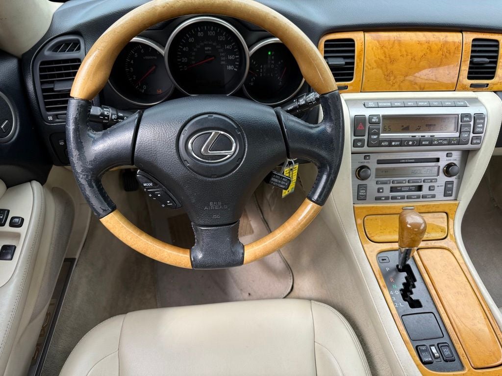 2002 Lexus SC 430