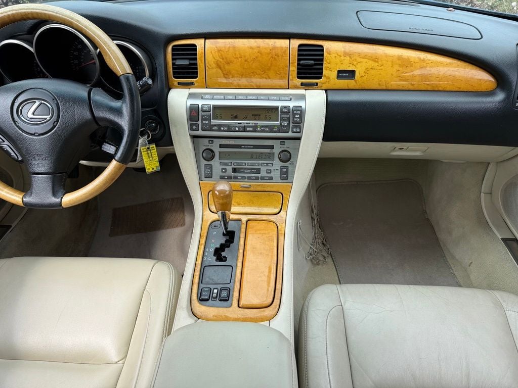 2002 Lexus SC 430