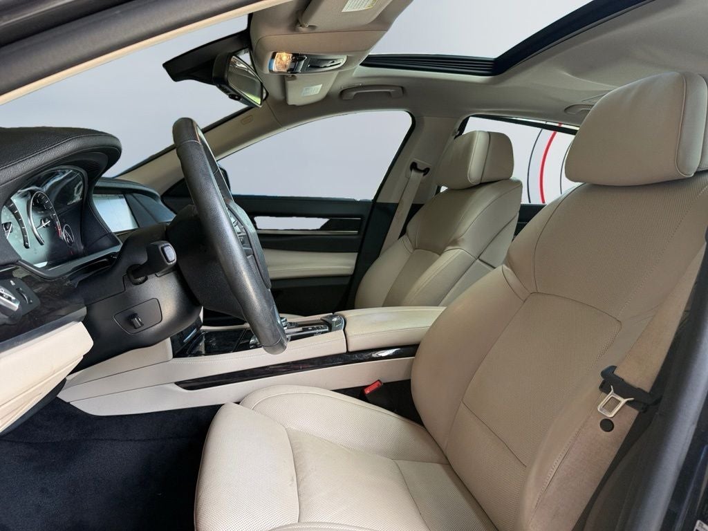 2011 BMW 7 Series 750Li