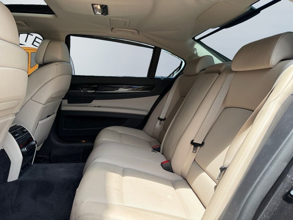 2011 BMW 7 Series 750Li