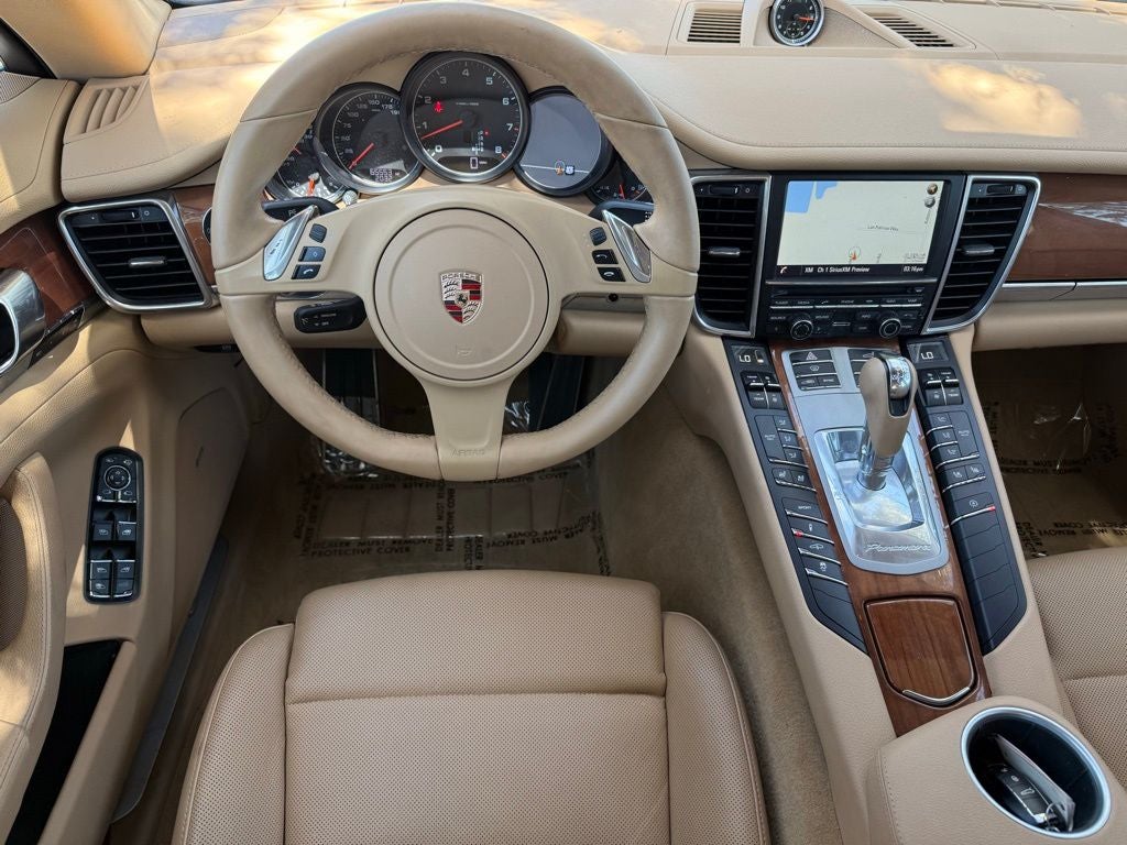 2014 Porsche Panamera 2