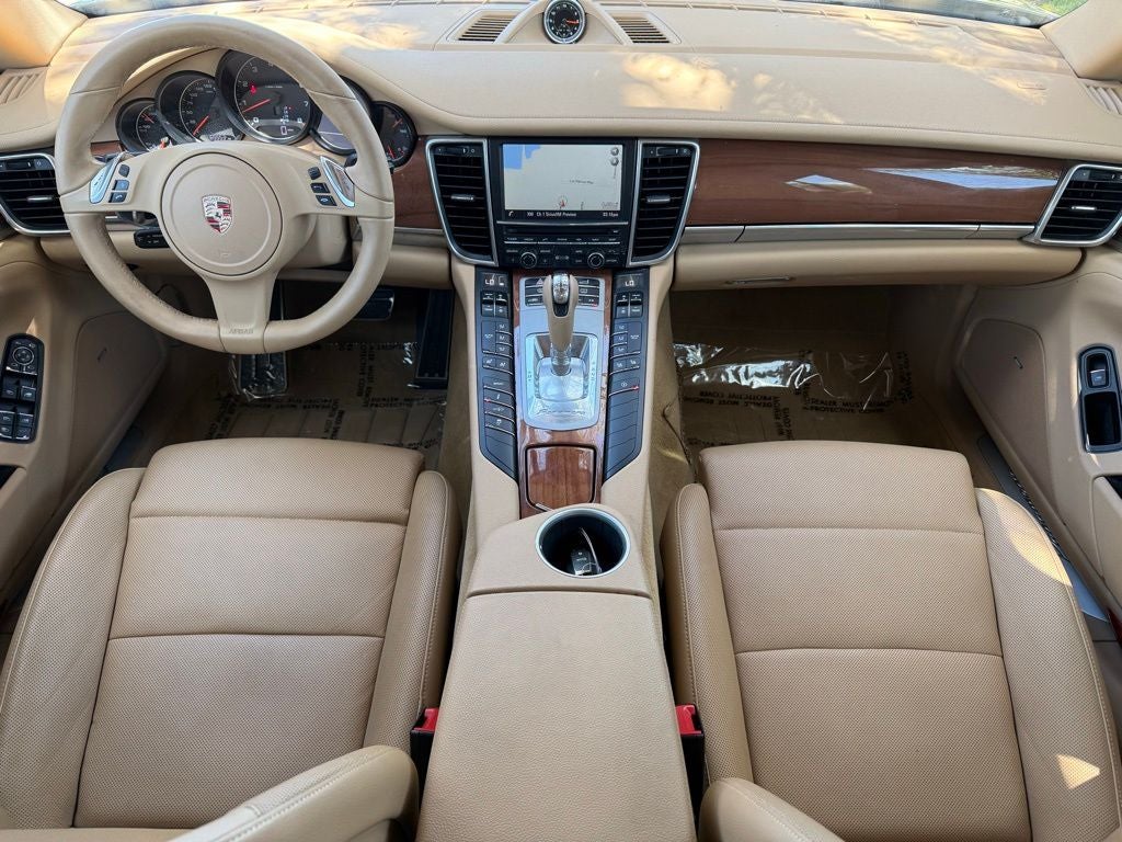 2014 Porsche Panamera 2