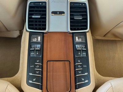 2014 Porsche Panamera 2