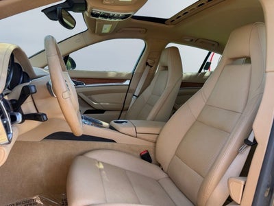 2014 Porsche Panamera 2