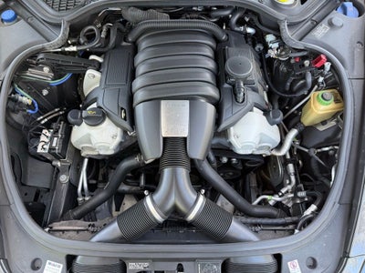 2014 Porsche Panamera 2