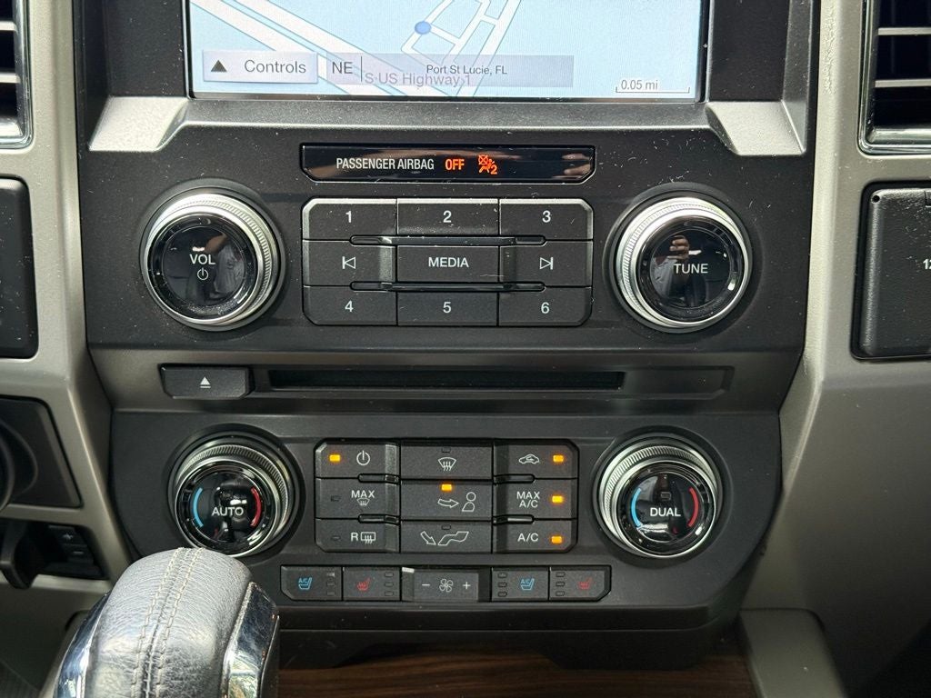 2017 Ford F-150 Lariat