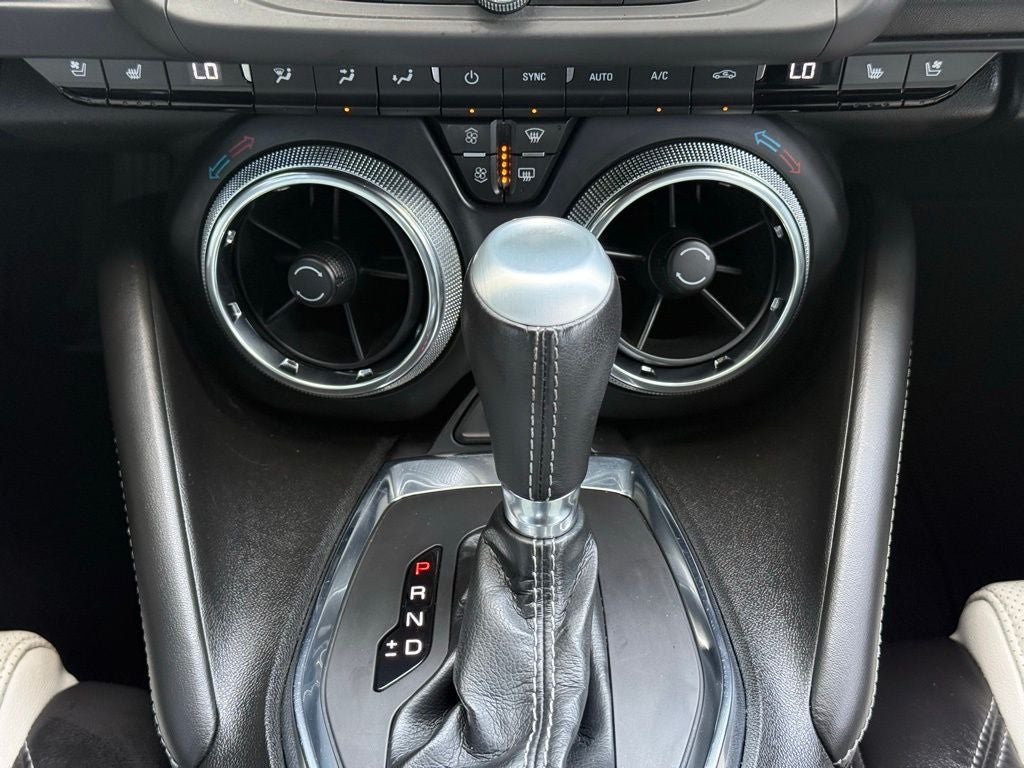 2022 Chevrolet Camaro 2LT 2LT