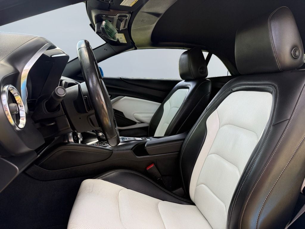 2022 Chevrolet Camaro 2LT 2LT