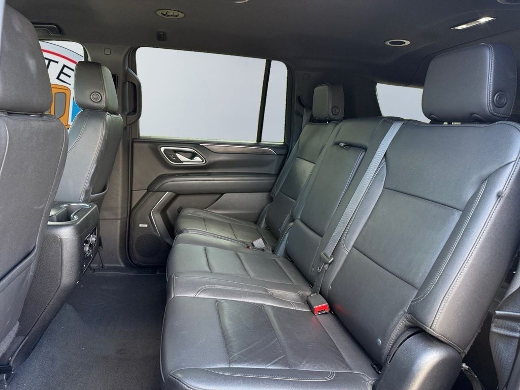 2022 Chevrolet Suburban LT