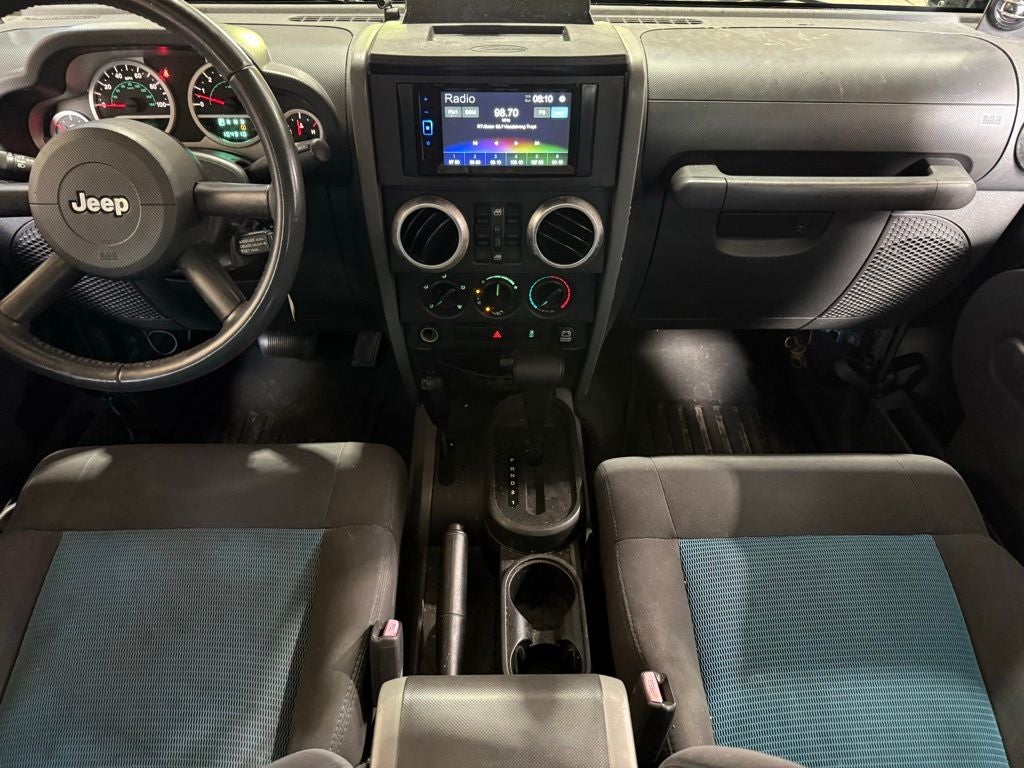 2010 Jeep Wrangler Unlimited Islander