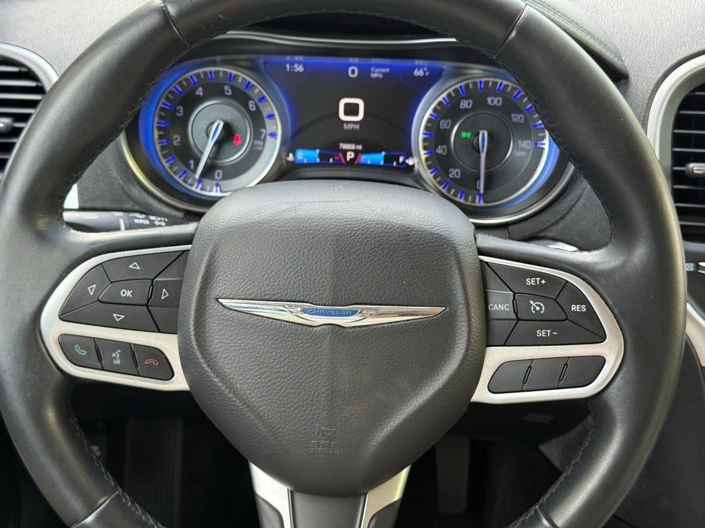 2017 Chrysler 300 Limited