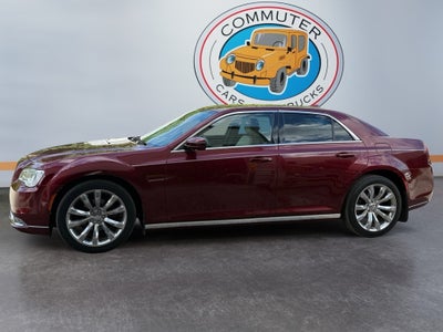 2017 Chrysler 300 Limited