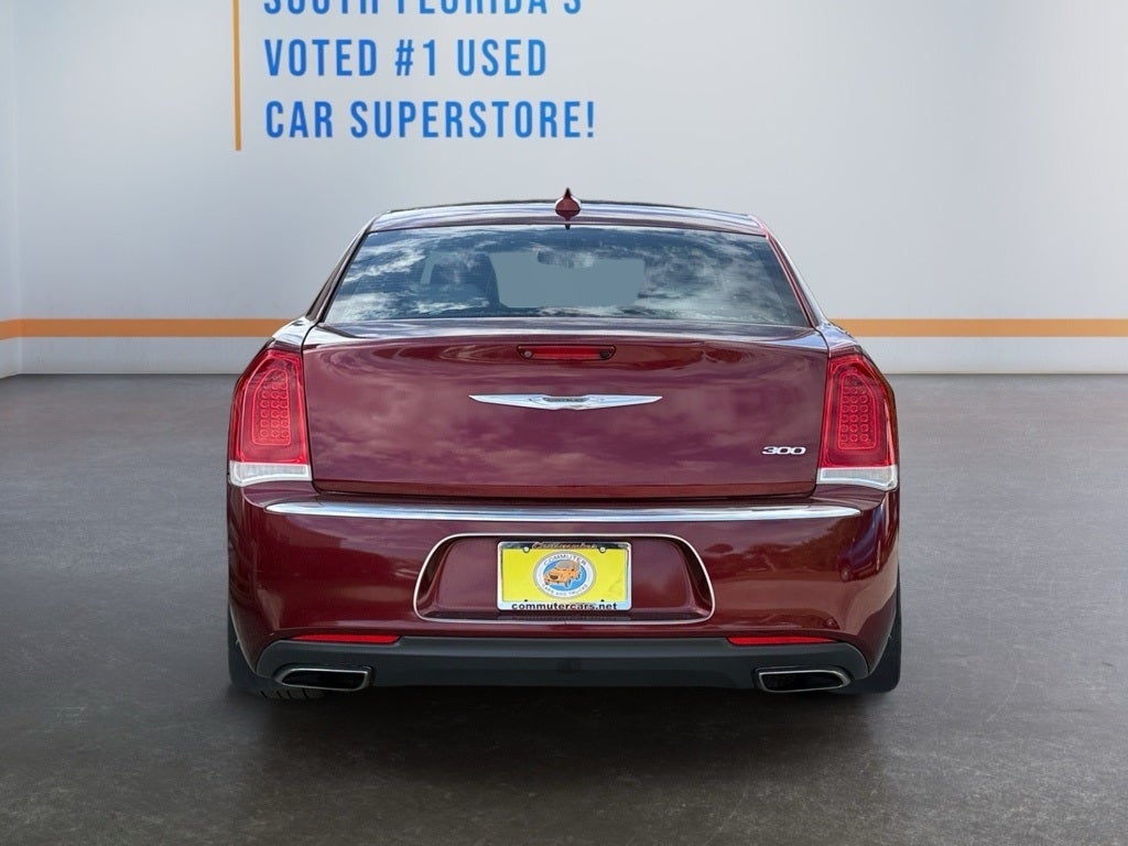 2017 Chrysler 300 Limited