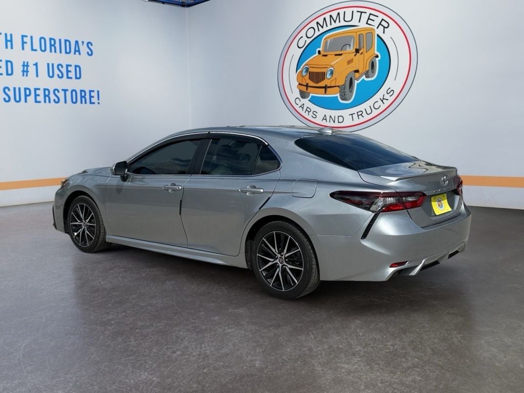 2023 Toyota Camry SE