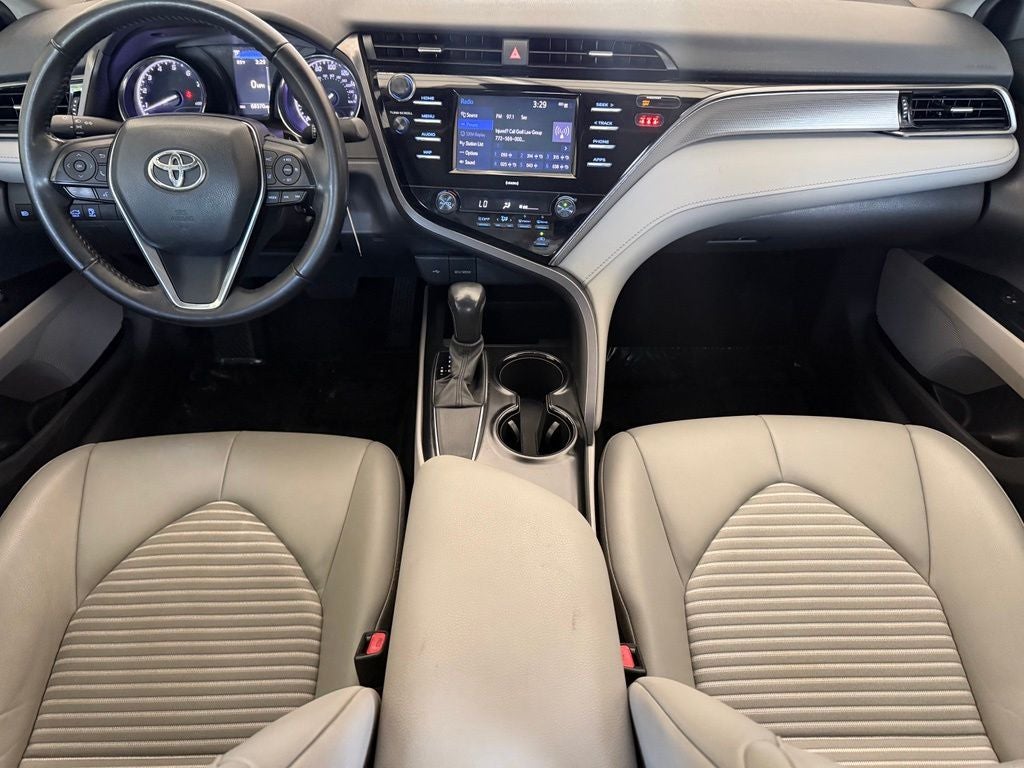 2020 Toyota Camry SE